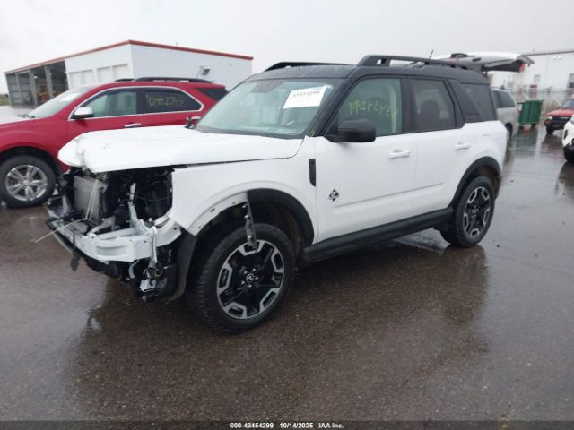 Ford Bronco Outer Banks Image 5