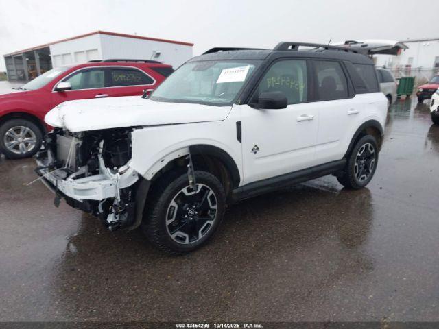 Ford Bronco Outer Banks Image 5