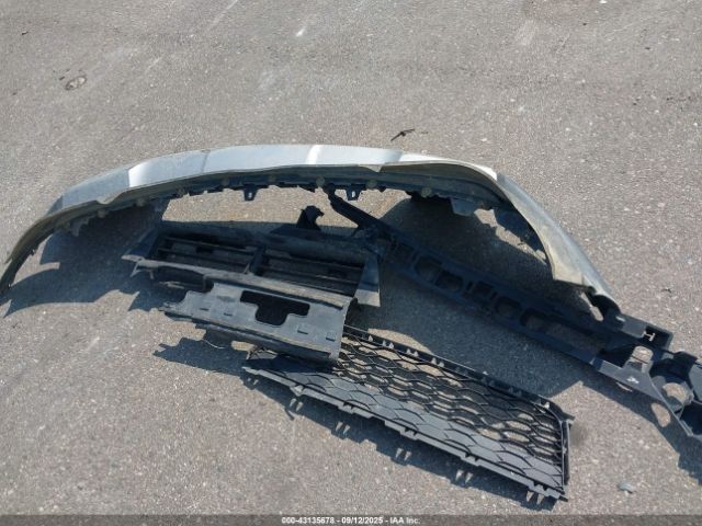 Ford Explorer Xlt Image 3