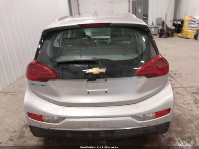 Chevrolet Bolt Premier Image 16