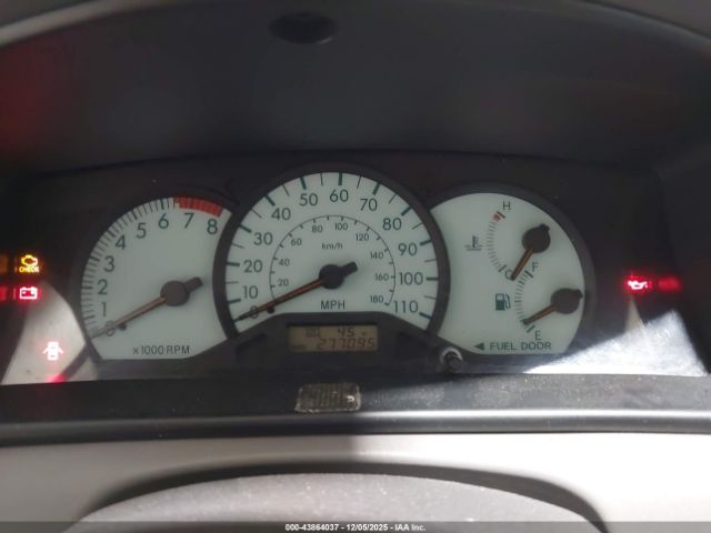 Toyota Corolla Le Image 8