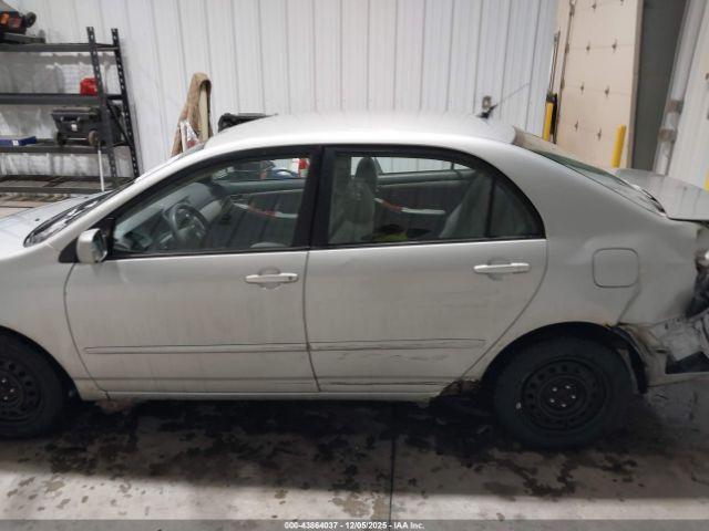 Toyota Corolla Le Image 16