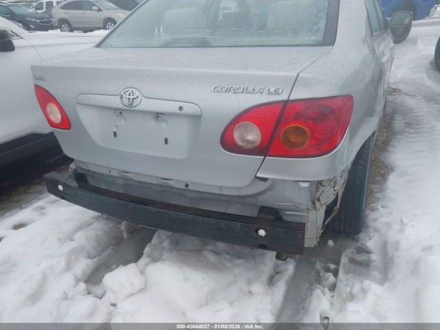 Toyota Corolla Le Image 18