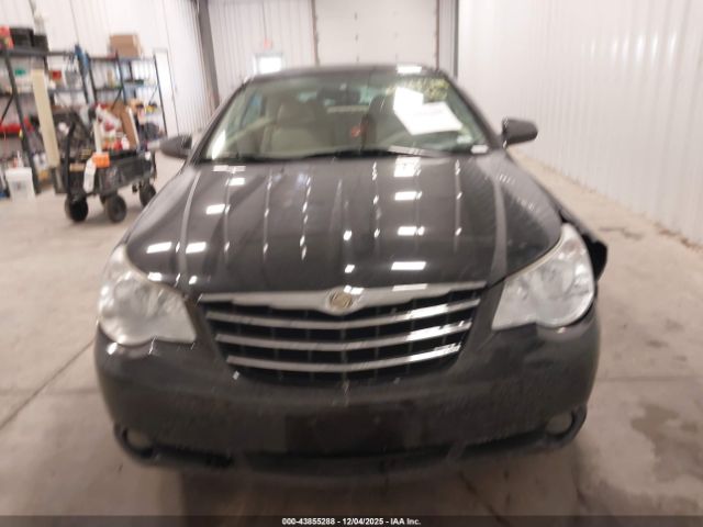Chrysler Sebring Limited Image 10