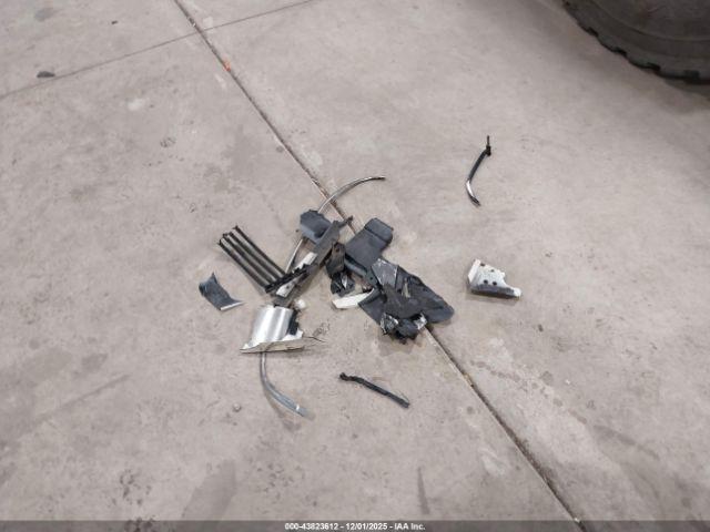 Buick Lucerne Cxl Image 10