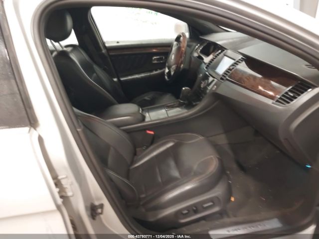 Ford Taurus Limited Image 14