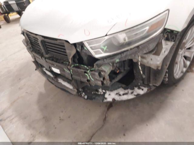 Ford Taurus Limited Image 11