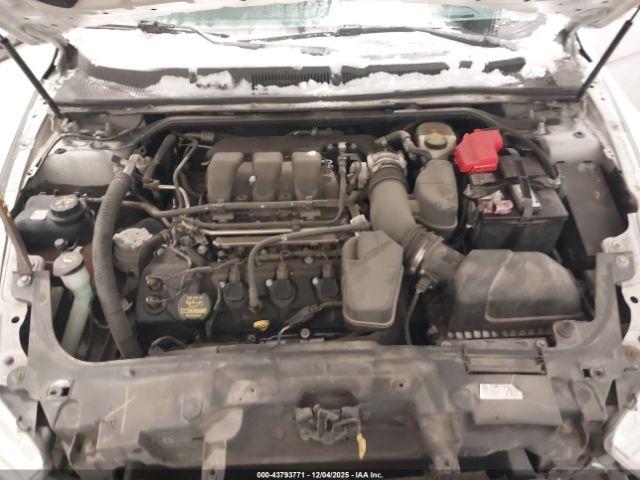 Ford Taurus Limited Image 12