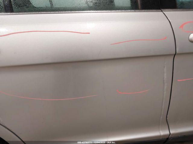 Ford Taurus Limited Image 15