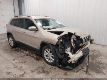  Salvage Jeep Cherokee
