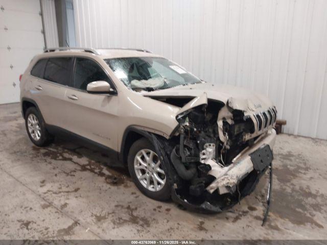  Salvage Jeep Cherokee