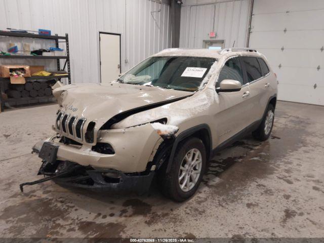 Jeep Cherokee Latitude Image 16
