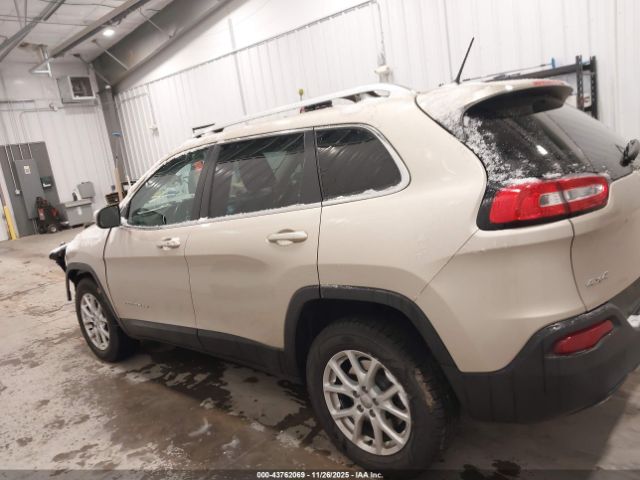 Jeep Cherokee Latitude Image 13
