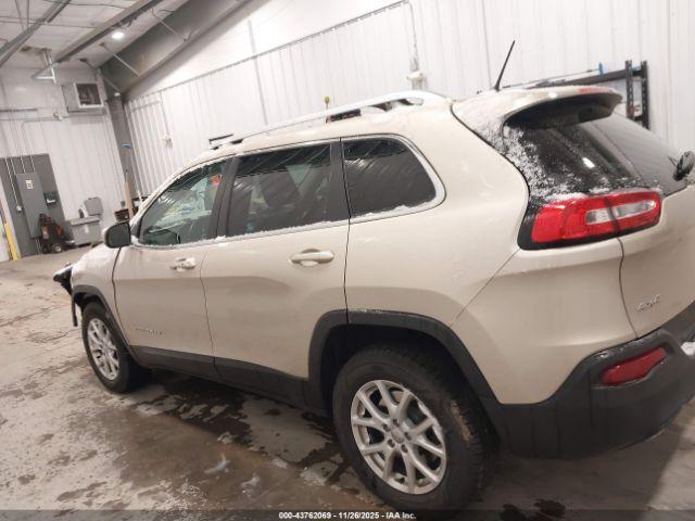 Jeep Cherokee Latitude Image 13