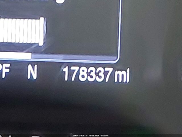 Ford Fusion Se Image 6