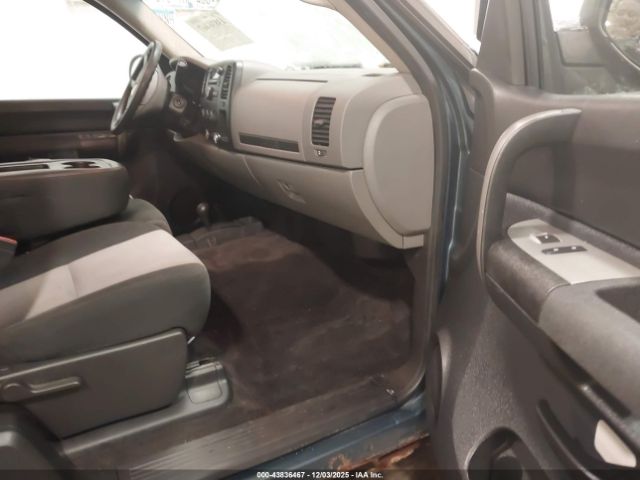 Chevrolet Silverado 1500 Ls Image 10