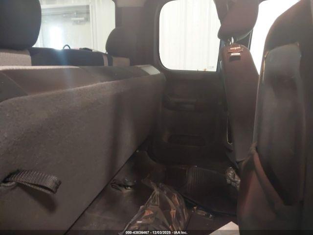 Chevrolet Silverado 1500 Ls Image 11