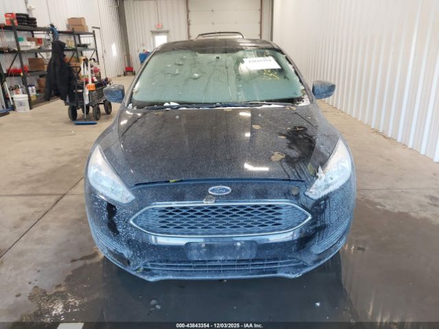 Ford Focus Se Image 2