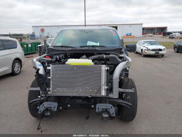 Ford F-150 Xlt Image 4