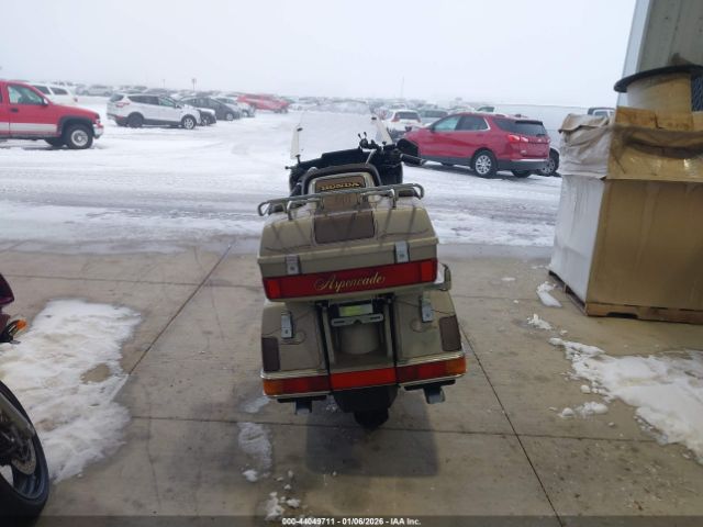 Honda Gl1200 A Image 10