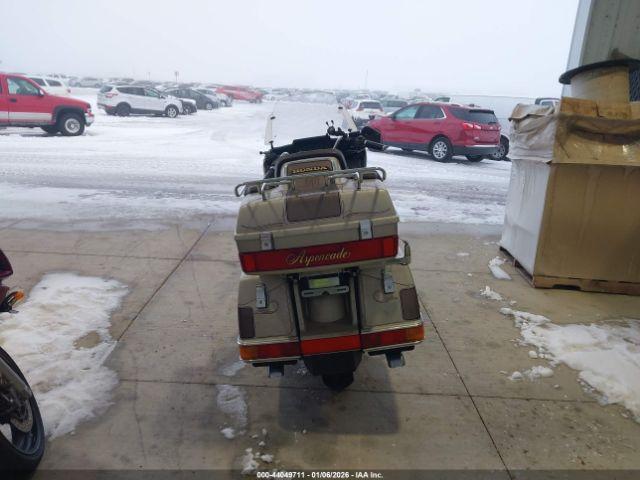 Honda Gl1200 A Image 10