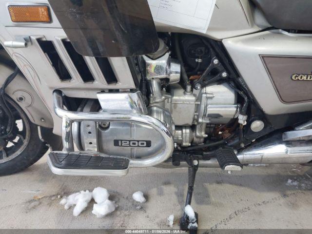 Honda Gl1200 A Image 5