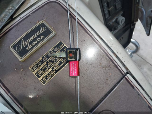 Honda Gl1200 A Image 11