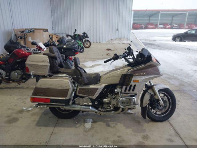 Honda Gl1200 A Image 6