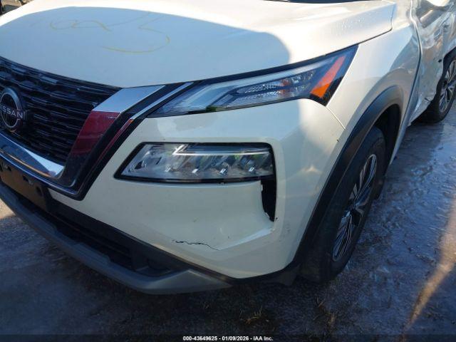 Nissan Rogue Sv Intelligent Awd Image 17