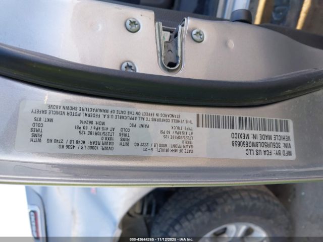 Ram 2500 Big Horn  4x4 6'4 Box Image 11