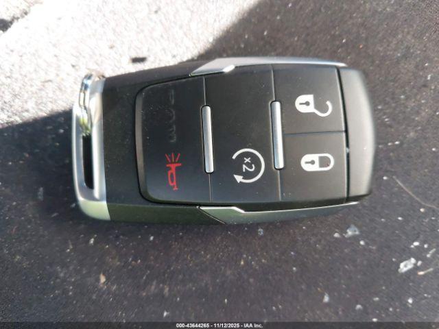 Ram 2500 Big Horn  4x4 6'4 Box Image 9