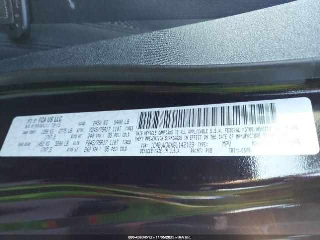 Jeep Wrangler Black Bear Image 4