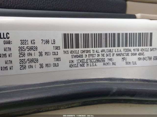 Dodge Durango Citadel Image 4