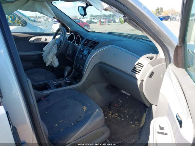 Chevrolet Traverse Ls Image 5