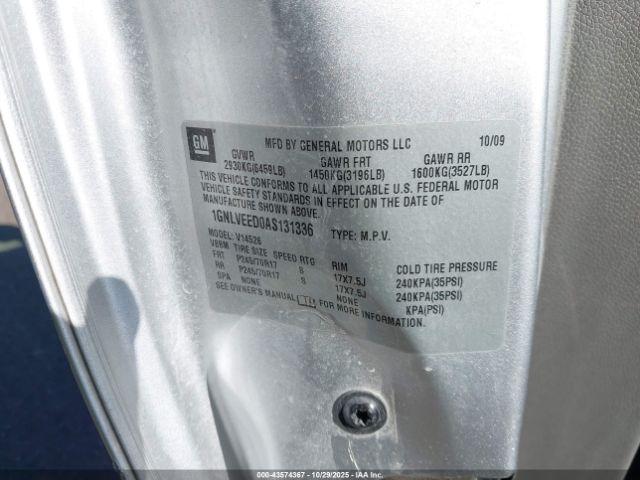 Chevrolet Traverse Ls Image 12