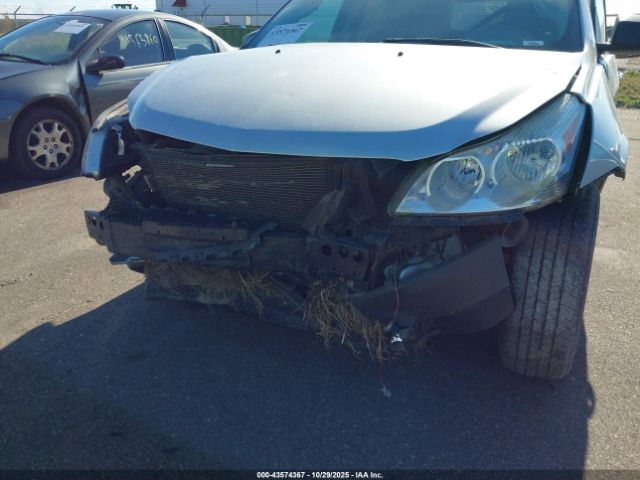 Chevrolet Traverse Ls Image 13