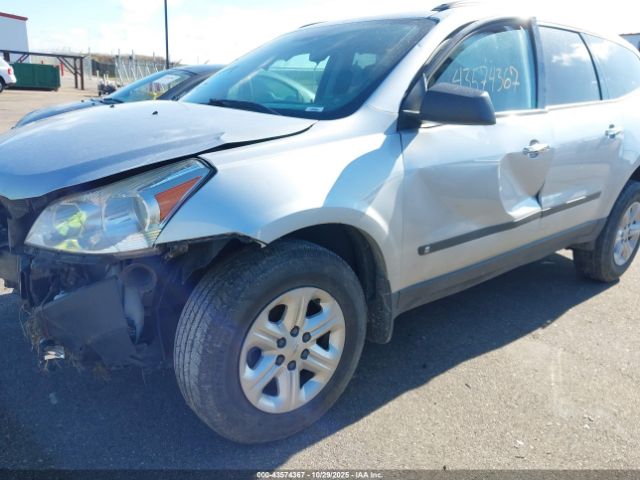 Chevrolet Traverse Ls Image 10