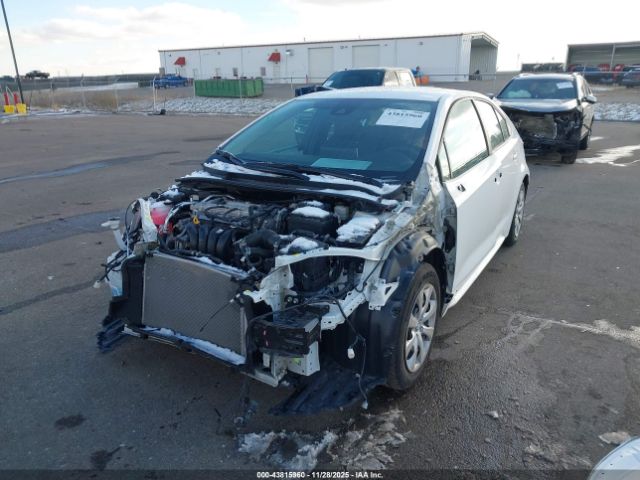 Toyota Corolla Le Image 7