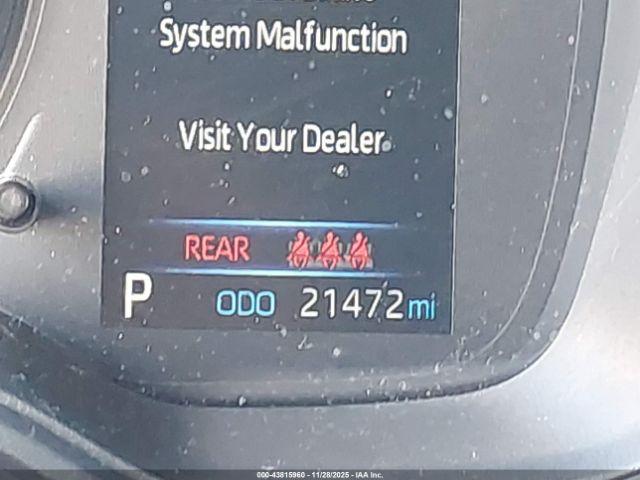 Toyota Corolla Le Image 15