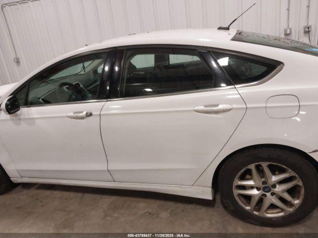 Ford Fusion Se Image 10