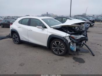  Salvage Lexus Ux