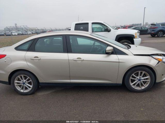 Ford Focus Se Image 10
