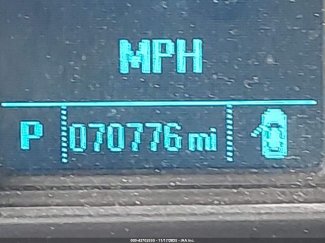 Chevrolet Equinox Lt Image 16