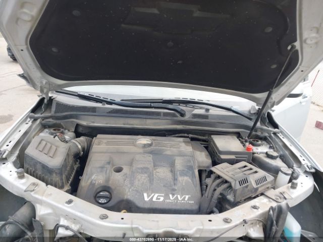 Chevrolet Equinox Lt Image 2