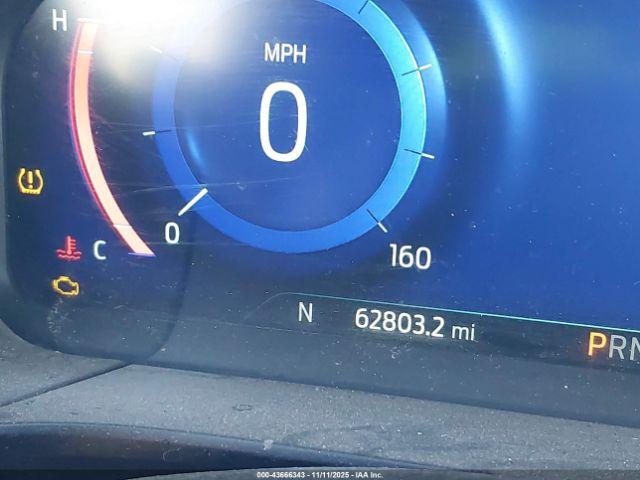 Ford Escape Titanium Image 13