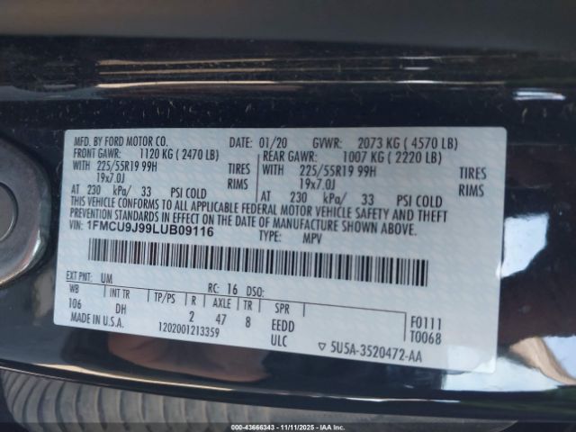 Ford Escape Titanium Image 10