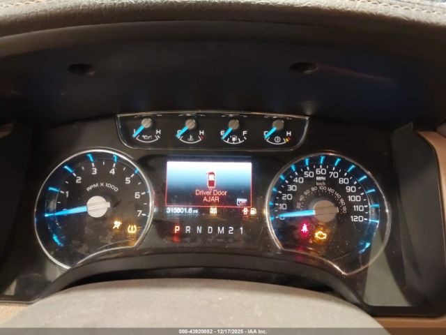 Ford F-150 Lariat Image 5