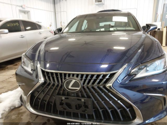 Lexus Es Luxury Image 15