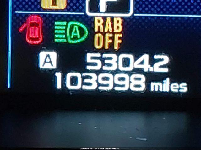 Subaru Outback 2.5i Limited Image 10