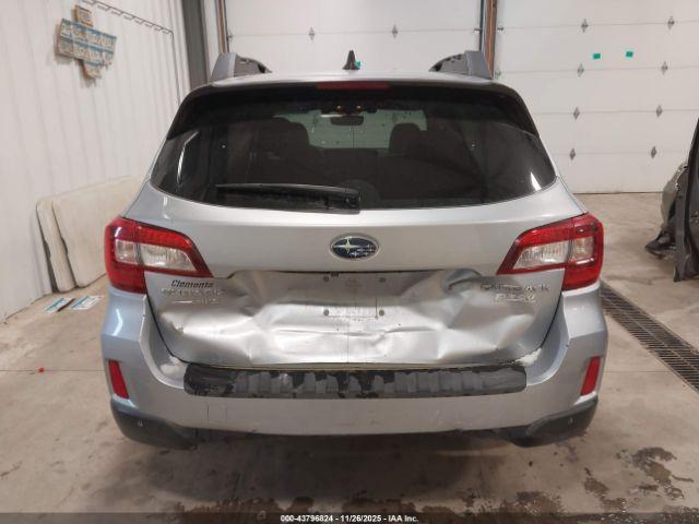 Subaru Outback 2.5i Limited Image 12